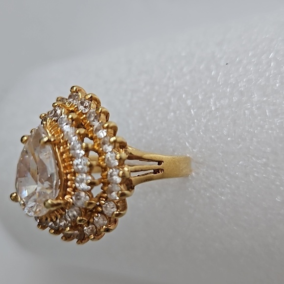 14KT HGE Pear Shape CZ Large Center Stone Heavy Gold Electroplating Coctail Ring - Picture 5 of 8